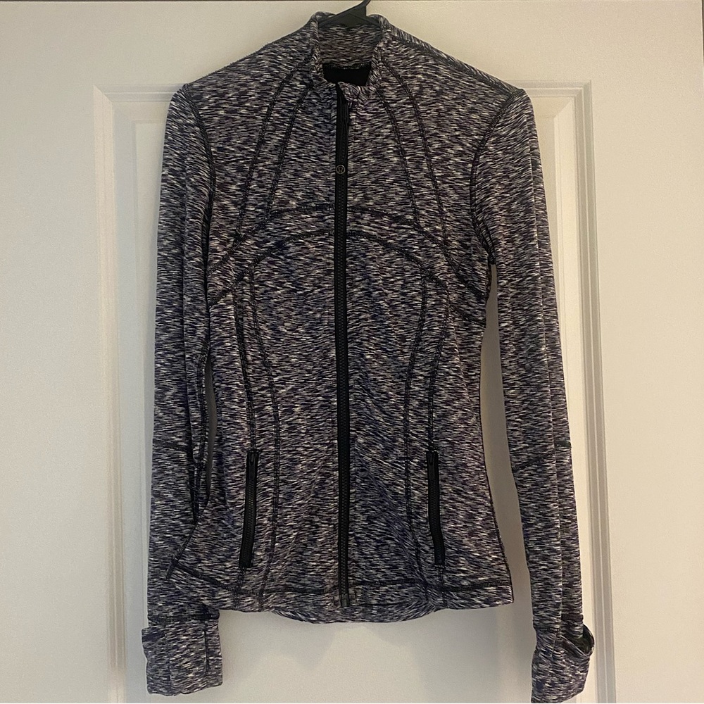 Lululemon Define Jacket Size 4 - Nulu Fabric